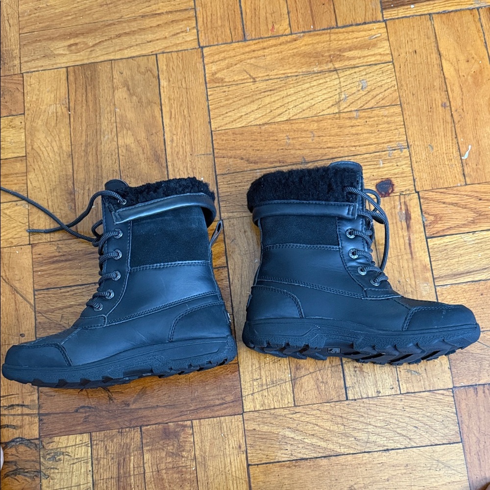 UGG Black Leather and Suede Boots with Fur Trim